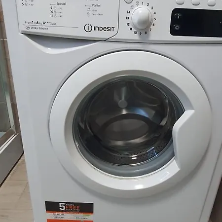 Premium De 4 Stele Cu Piscina Sauna Gym Plaja Apartman 3*