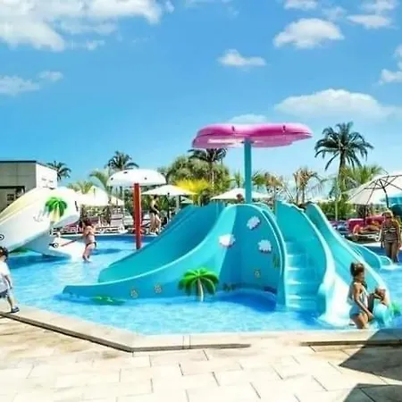Apartment Premium De 4 Stele Cu Piscina Sauna Gym Plaja *