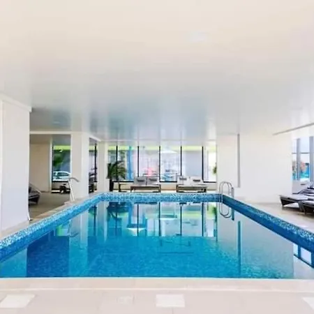 Apartman Premium De 4 Stele Cu Piscina Sauna Gym Plaja Năvodari